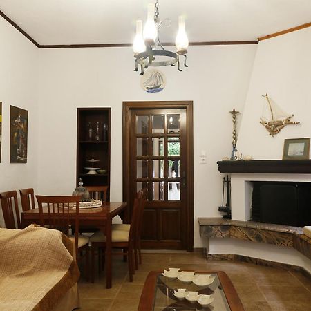 Lemon Tree House Villa Chorto Exterior photo