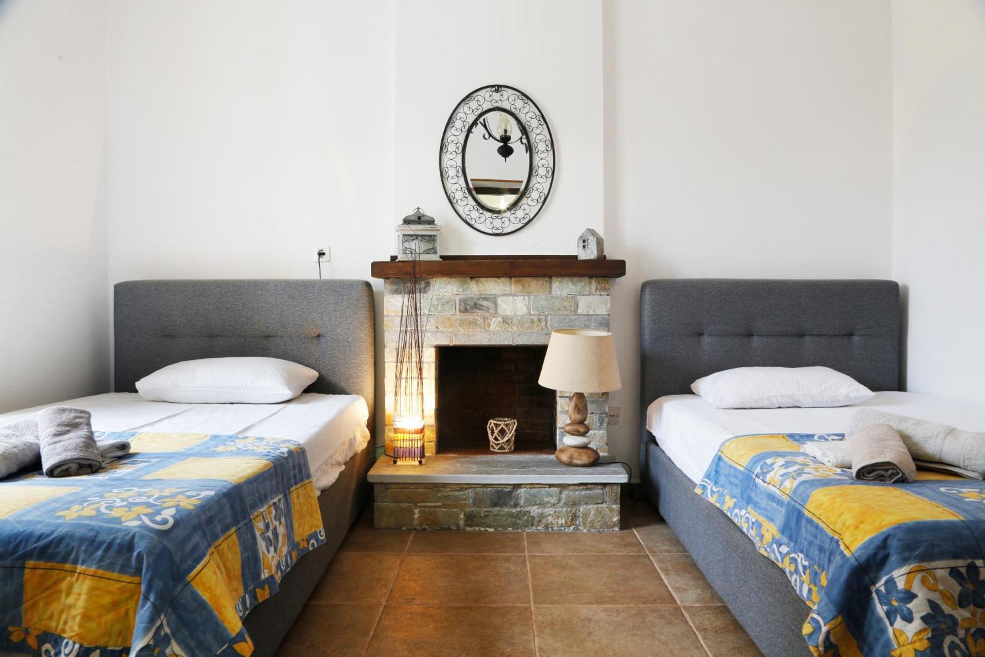 Lemon Tree House Villa Chorto Exterior photo